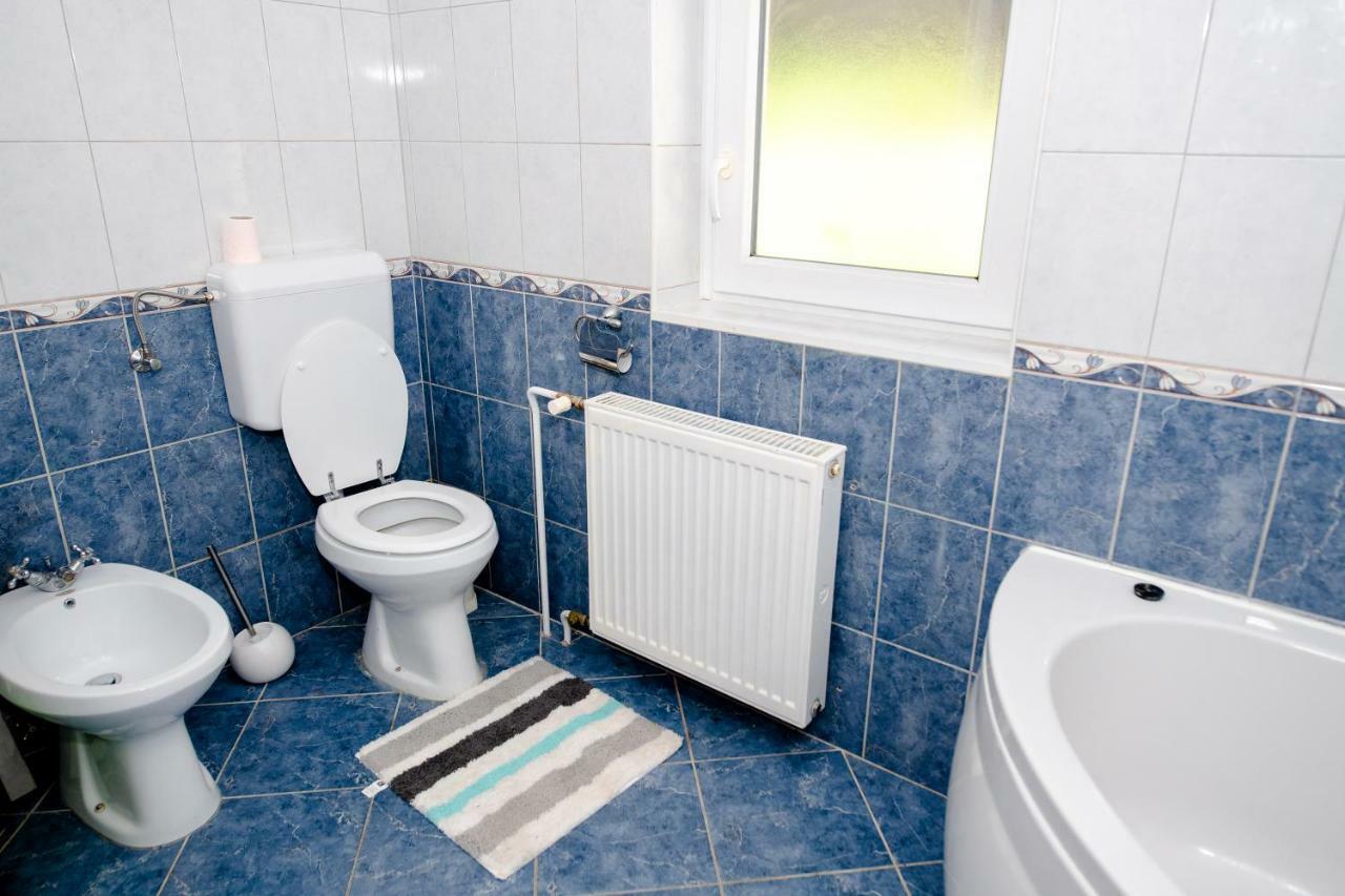 Apartment With View Zirovnica Luaran gambar